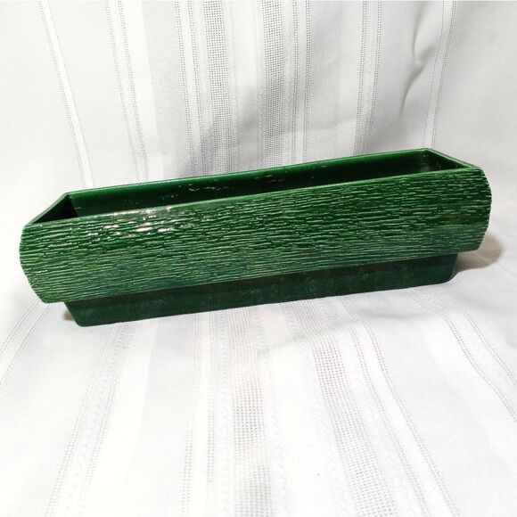 Mid century planter - Picture 2 of 11